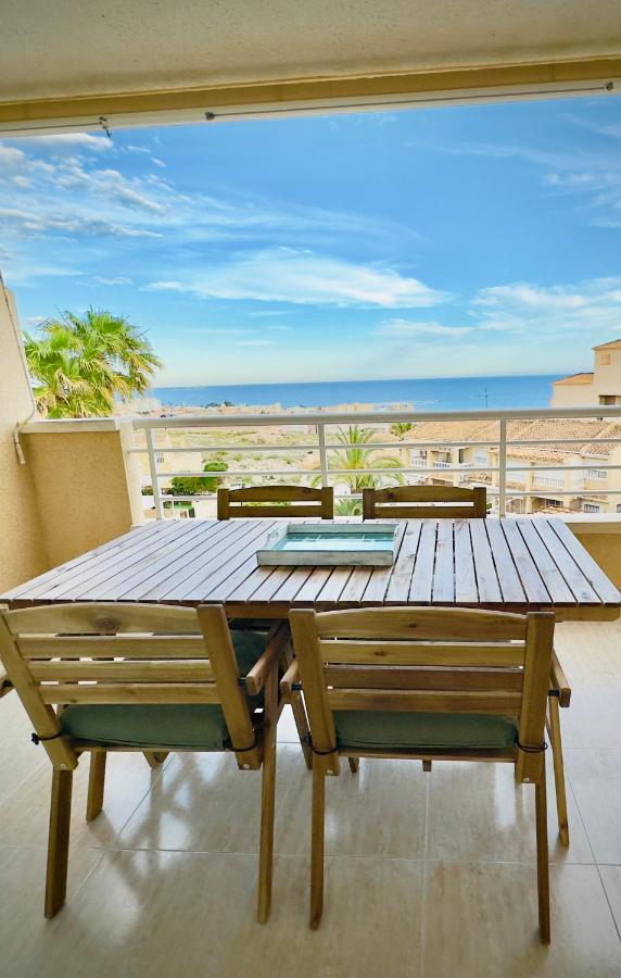 Altos Del Mar